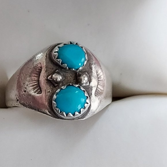 Old Pawn Sterling Navajo Turquoise Ring Size 7.5 - Picture 1 of 7